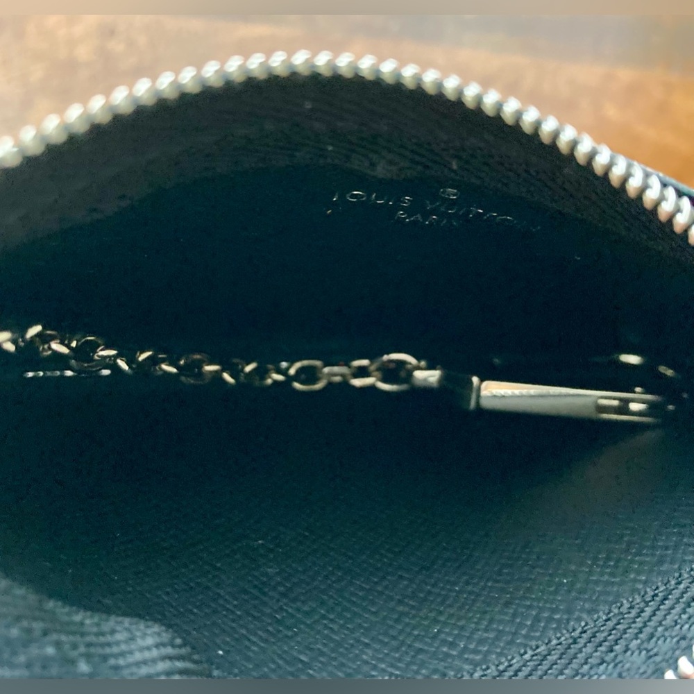 Damier Graphite Canvas Key Pouch - Picture 2 of 5